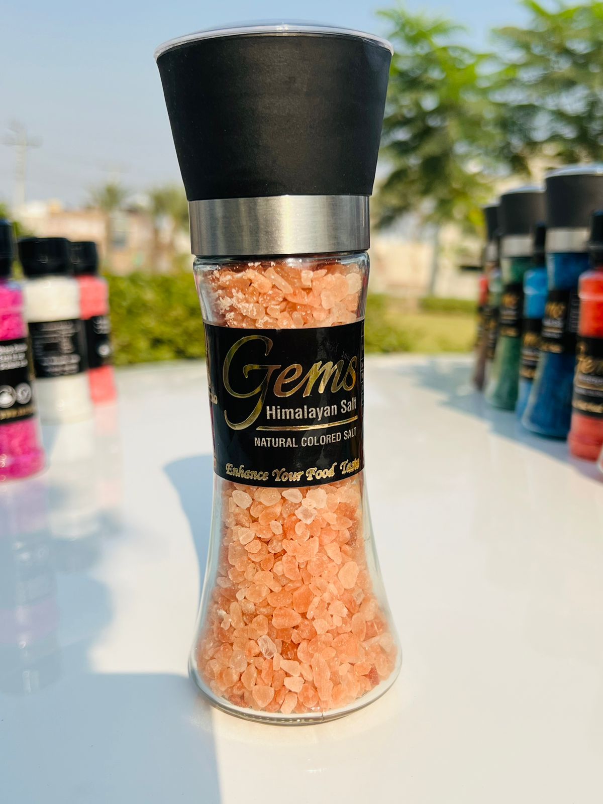 Gems Pink Natural Himalayan Salt With Grinder in Glass Jar