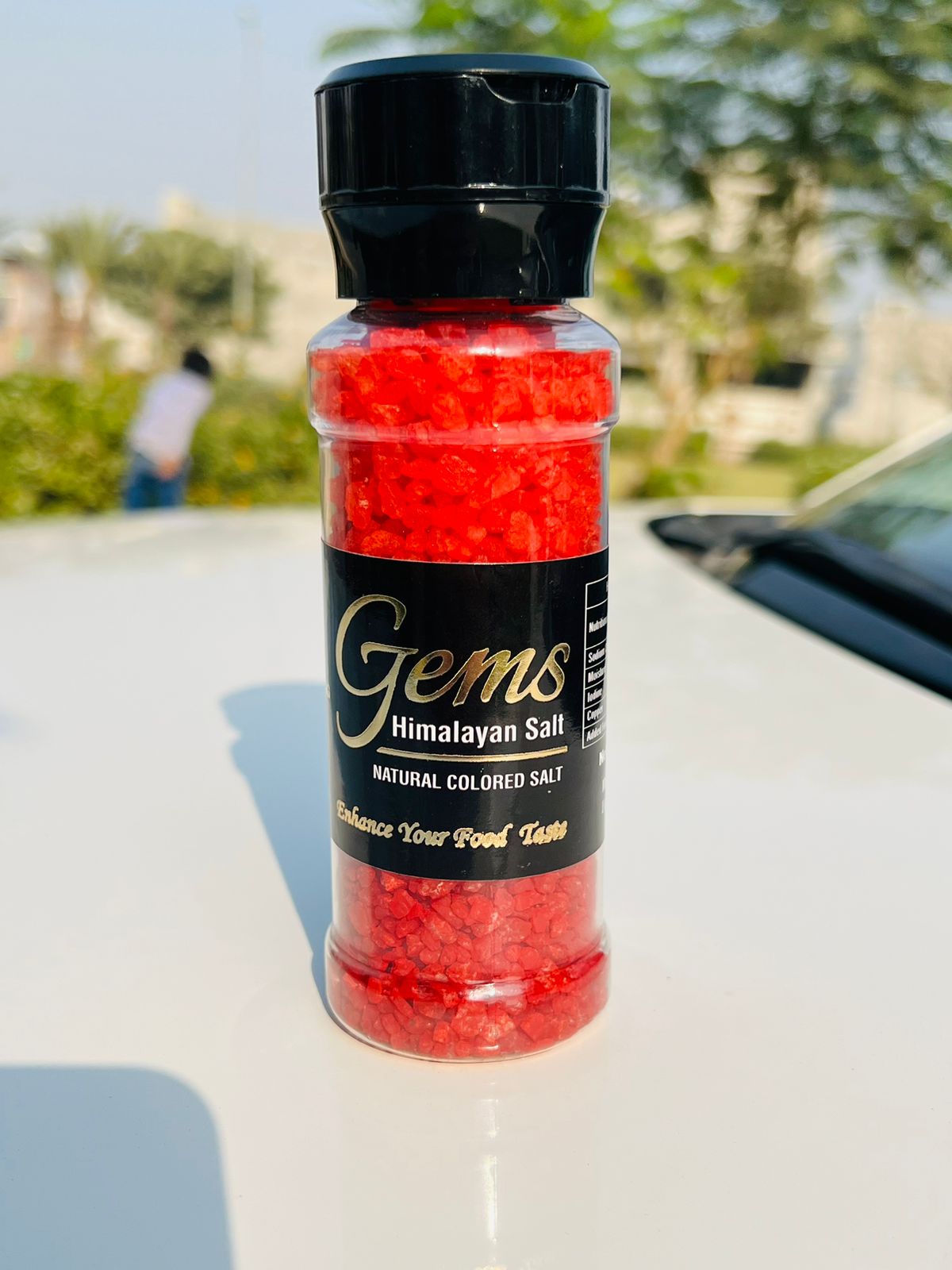 Gems Bold Red Colored Himalayan Salt With Grinder