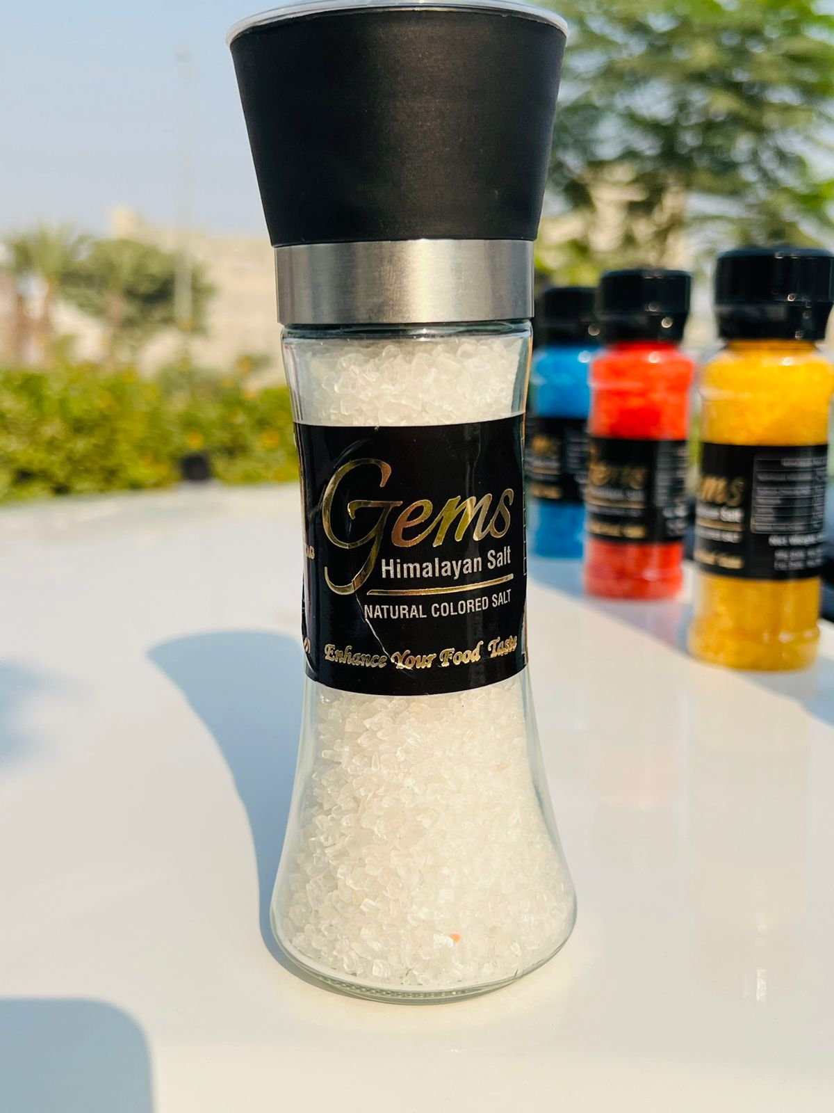Gems White Colored Himalayan Salt With Grinder